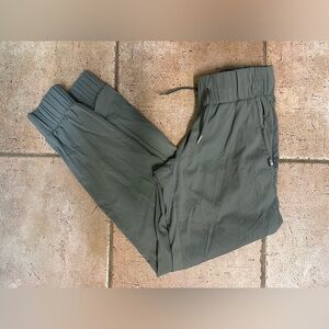 The North Face Women’s Joggers XS, Gray